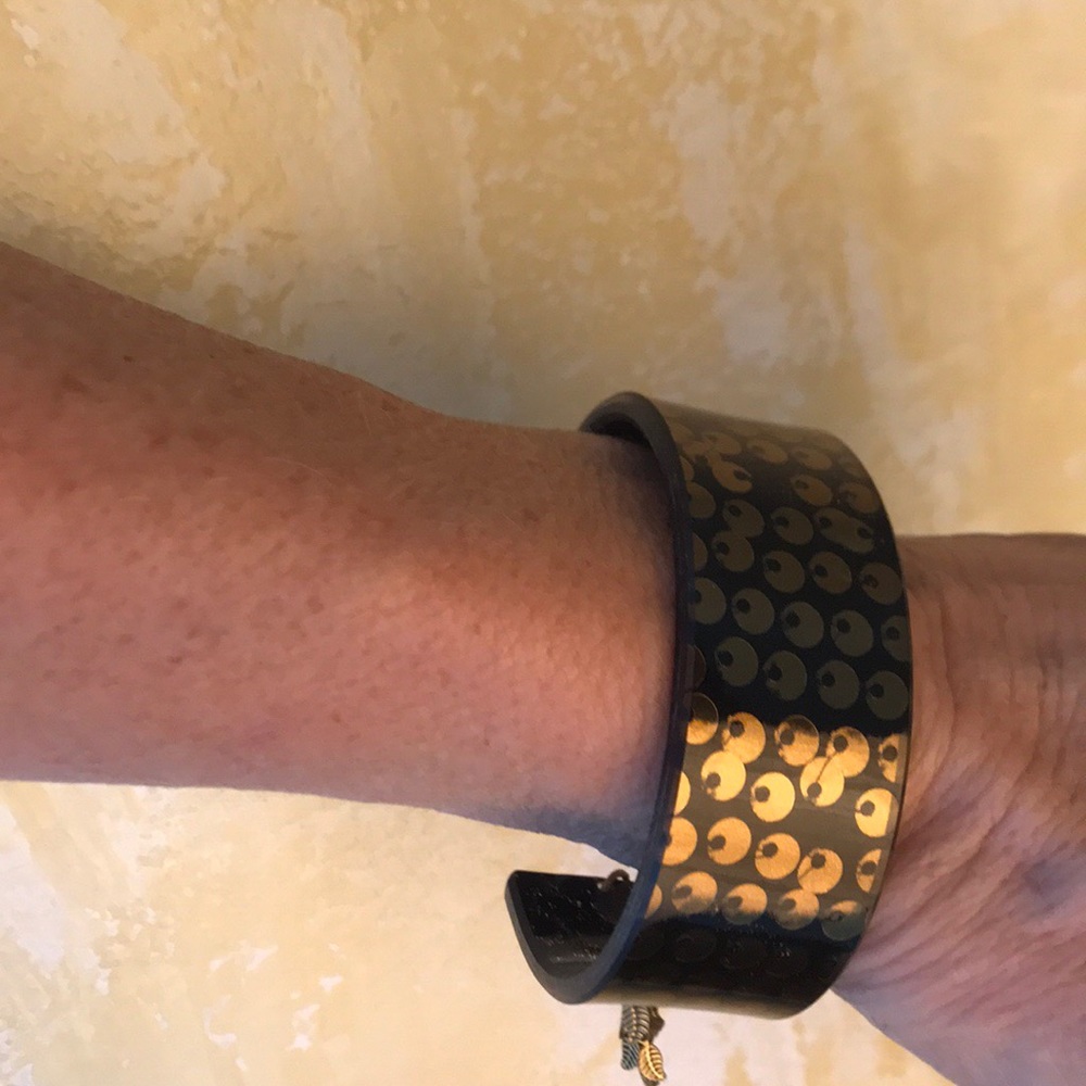 Color by Amber Cuff - Picture 4 of 4